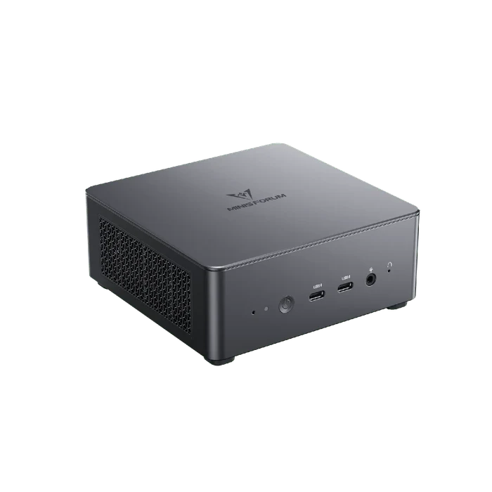 MINISFORUM UM790 Pro mini PC